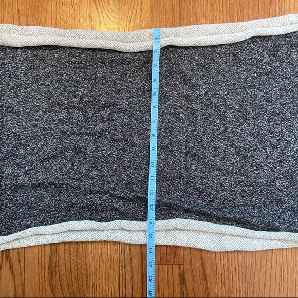 Marl gray infinity scarf - Picture 5 of 6